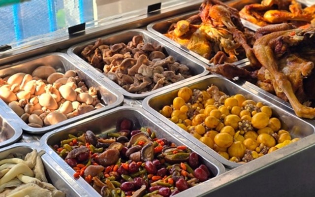 Mì Gà Tần & Mì Gà Tiềm Ớt Hiểm - Trần Việt Châu