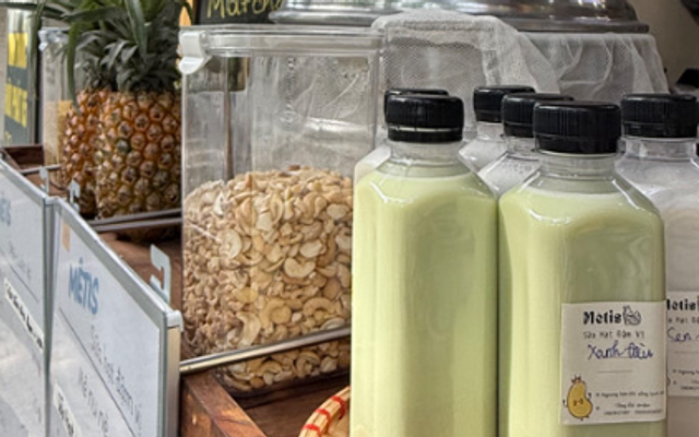 Mêtis - Sữa Hạt, Bánh Mì Thuần Chay