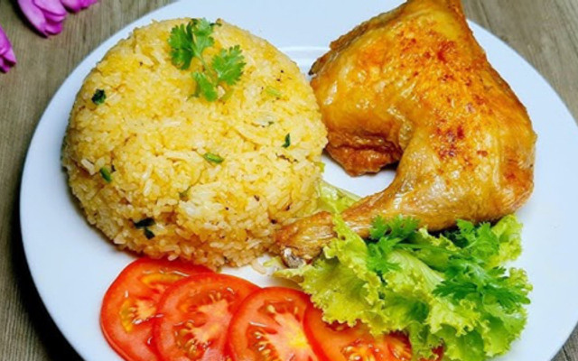 Cơm Gà Xối Mỡ & Mắm Tỏi Quán 394 - Tân Kỳ Tân Quý