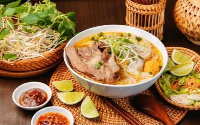 O Yến - Bún Bò Huế & Lẩu Bò