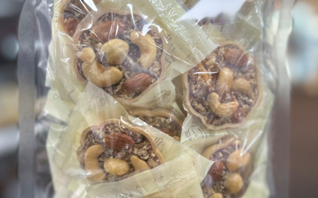 Nhung : Quán Chè và Đồ Ăn Vặt test