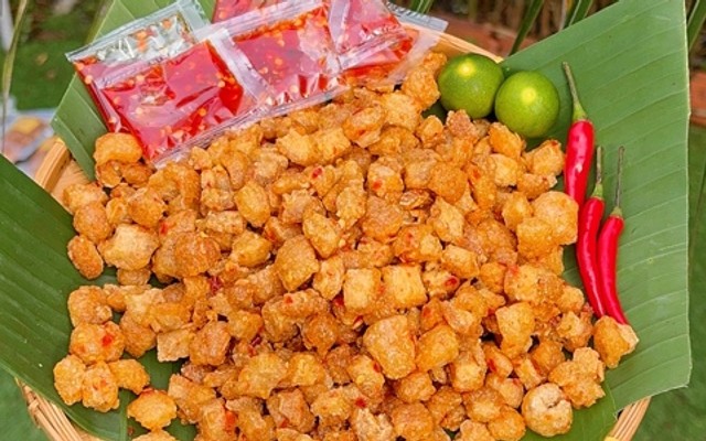 Bánh Tráng Cô Trân - Bánh Tráng Mỡ Hành & Tóp Mỡ Ớt Rim - Quận 12