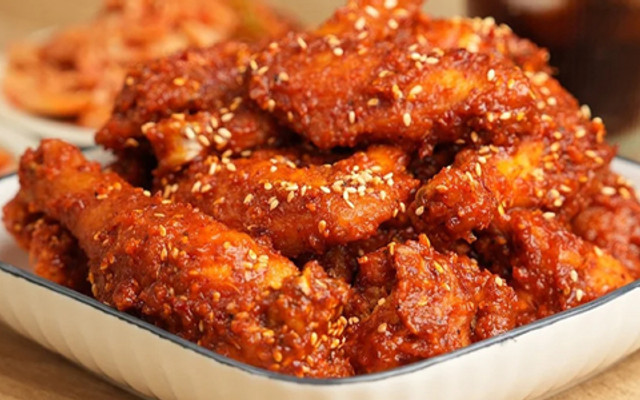 Gái Đẹp Quán - Cá Viên, Gà Sốt Cay & Mì Trộn - Thạnh Lộc 08