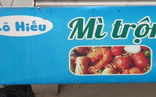 Cô Hiếu - Mì Trộn Indomie, Bánh Mì & Bánh Cờ Rếp