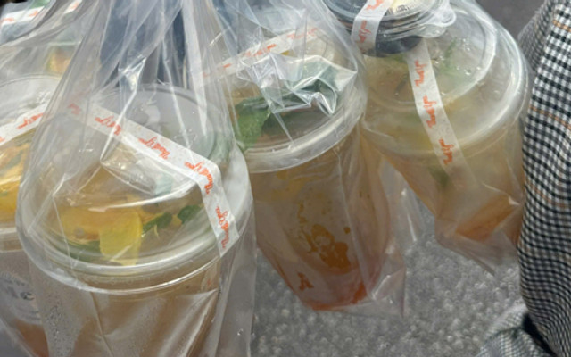 Tiệm Trà Metit - Võ Văn Dũng