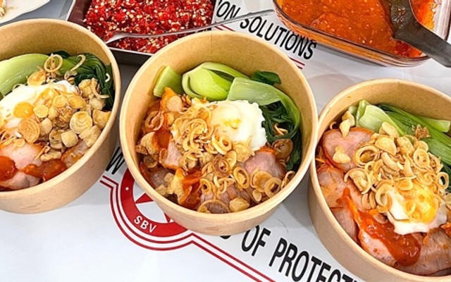 Tiệm Nhà Mì - Take Away