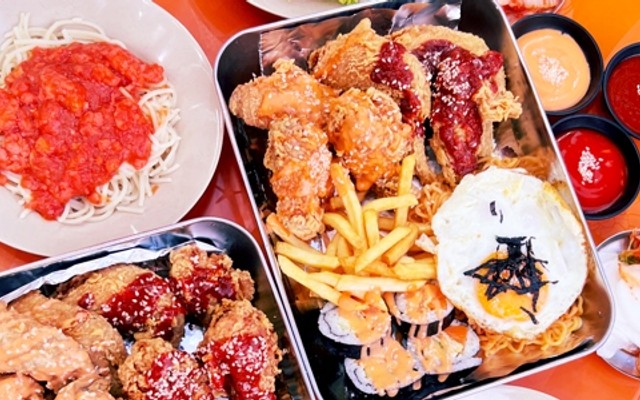 DLC Chicken - Gà Rán