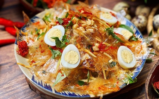 Mỳ Chua Cay - Bánh Tráng Trộn Cô Kim