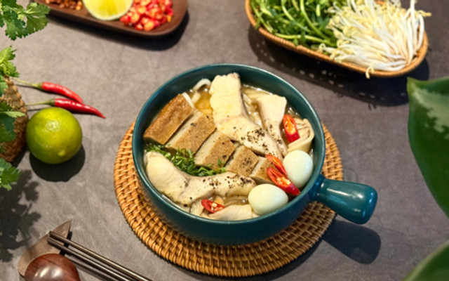 Bánh Canh Cá Lóc Cố Đô & Bánh Canh Bột Gạo - Lê Văn Huân