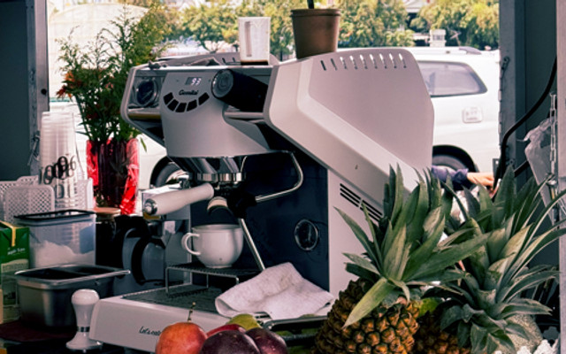 Late Autumn 90 Cafe - Cà Phê, Nước Ép & Trà Trái Cây - Trần Bình Trọng