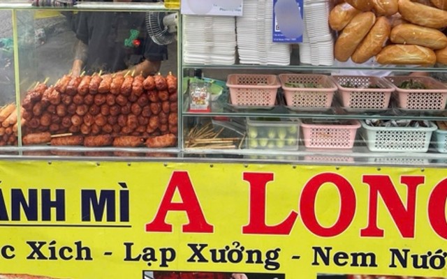 Bánh Mì Nem Nướng A Long - Đường Số 15