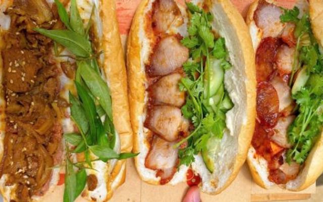Zòon - Bánh Mì Xíu Huế