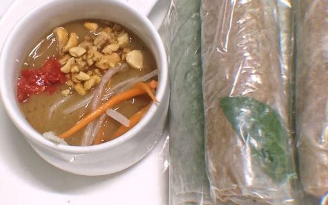 Cuốn Bé Bắp - Gỏi Cuốn - 1049 Tạ Quang Bửu
