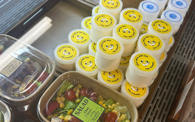 VHanoi - Cơm, Salad & Sữa Chua Thủ Công - 26 Hàng Gà