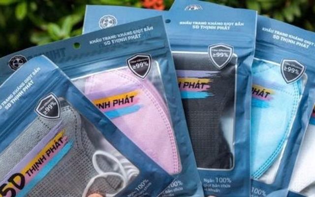 Áo Mưa Bộ Vải Dù Loại Xịn & Hoa Hồng Sáp - Nguyễn Thái Sơn