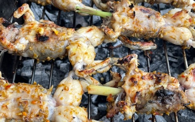 Ô Tà - Trần Hoàng Na