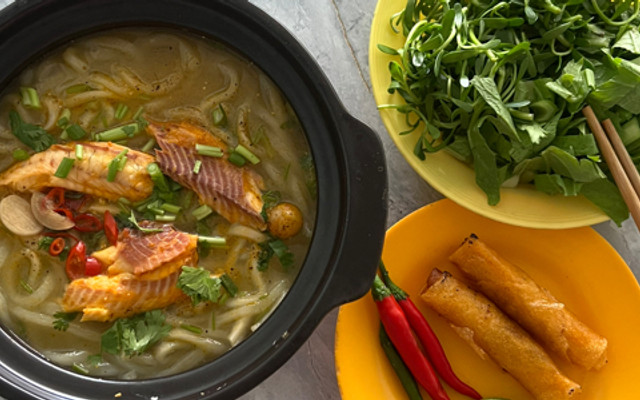 Bánh Canh Cá Lóc Bé Minh