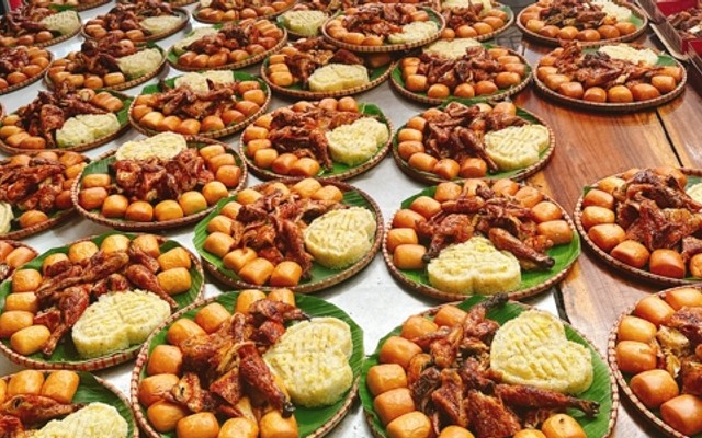Tổng Hệ Thống Thiên Phước - Gà Quay & Sườn Quay Cơm Lam - Hồ Hòa