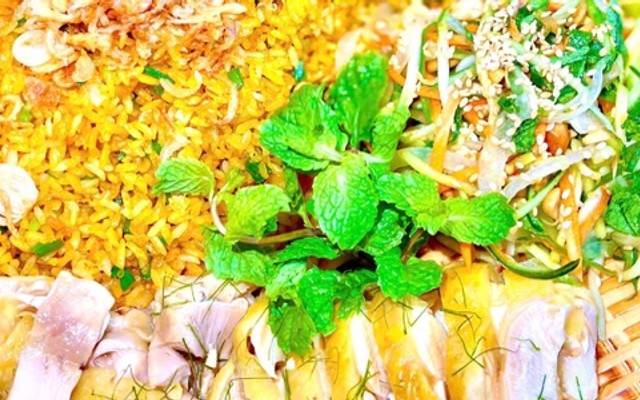 Lòng Quân Tử - Bún Đậu Mắm Tôm, Cháo Lòng & Bún Măng Mọc Sườn Lưỡi - Ngoại Giao Đoàn