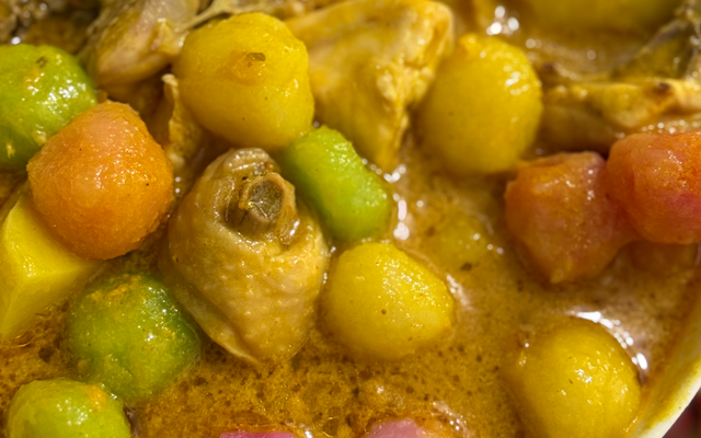 Bếp Trân Trân - Hoàng Bá Bích