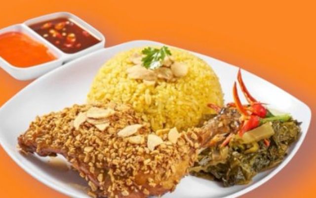 Cơm Gà Linh - Cơm Gà Xối Mỡ - Thống Nhất