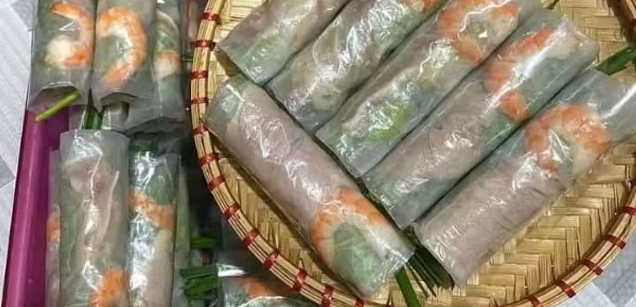 Bánh Xèo Miền Trung - Gỏi Cuốn Tuyết Hiền - Vĩnh Tân