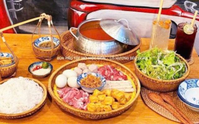 Bún Riêu Tóp Mỡ Mọc Giòn Cô Hương Béo - Tân Quy