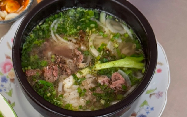 Bún Bò Cây Cột Điện - CMT8