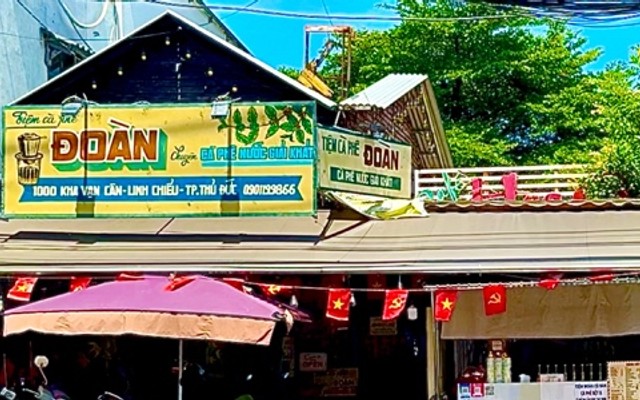 Tiệm Cà Phê Đoàn - Cà Phê, Trà Trái Cây & Nước Ép - Kha Vạn Cân