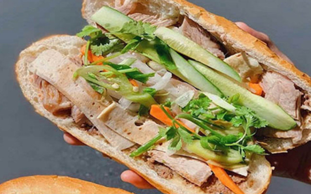 Bánh Mì - Xôi Cô Ba Lộc