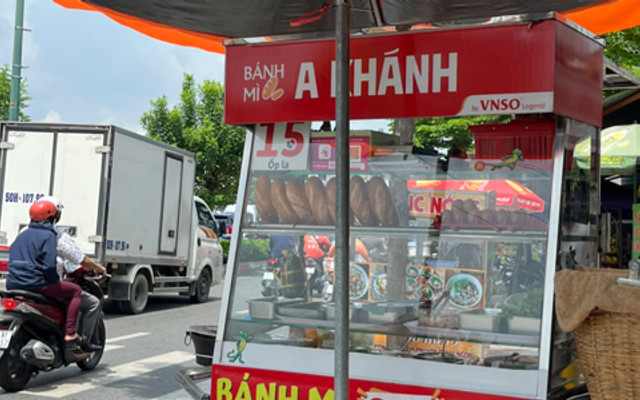 Tiệm Bánh Mì A Khánh - Chả Bò Hội An - Phạm Văn Đồng