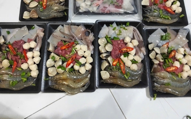 Tiệm Lẩu - Cô Út - Lẩu, Hải Sản & Mực