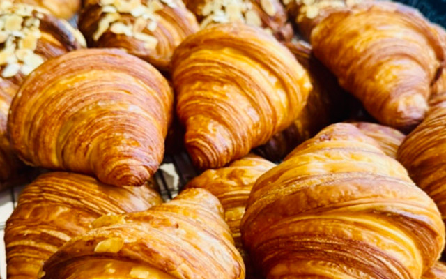 ROCH French Bakery - 45 Võ Trường Toản