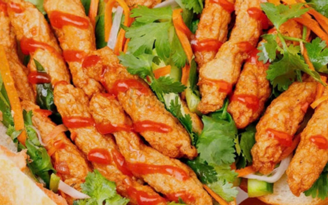 Bánh Mì Chả Cá Madam Hằng Cơ Sở 2