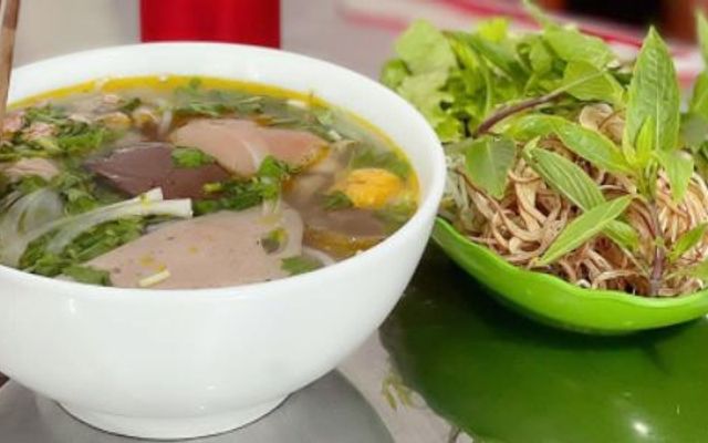 Cô Ba Quán - Bún, Phở & Cơm Rang - Vũ Lăng