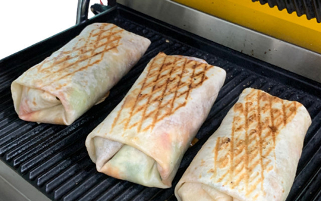 Nhà Labubu - Bánh Tacos