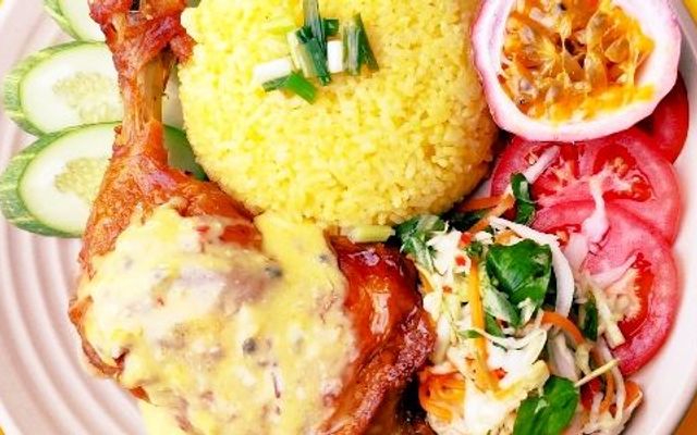 Quán Cơm Gà Sốt Bát Vị - Đường ĐT743A