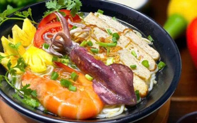 Tiệm Bánh Canh Hồi Nớ