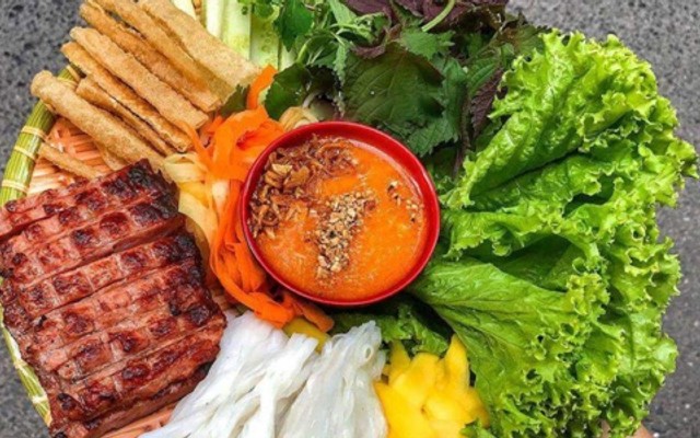 Nem Nướng Thu Hương - Nguyễn Cơ Thạch