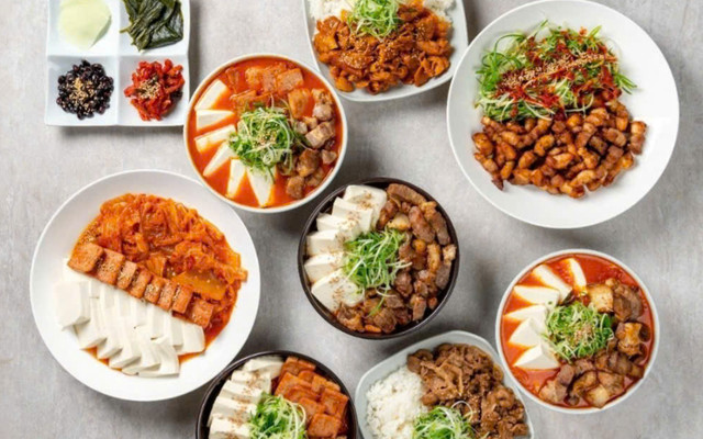 GamiFood - Cơm Trộn, Gà Rán & Mỳ Ý - 23 Phong Đình Cảng