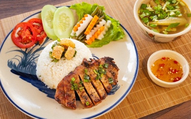 Cơm Tấm Nàng Bơ - Phạm Ngọc Thạch