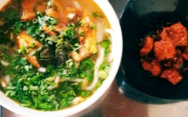 Quán Thuỷ - Bánh Canh Cá Lóc & Chả Cua Huế