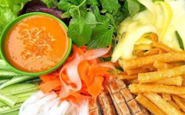 Bánh Ép Huế O Sen