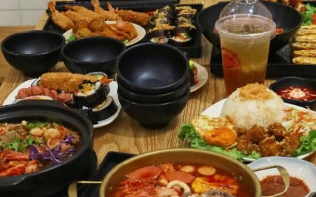 Kiến Quán - Mì Cay, Cơm Tấm & Gà Rán - Gia Lâm