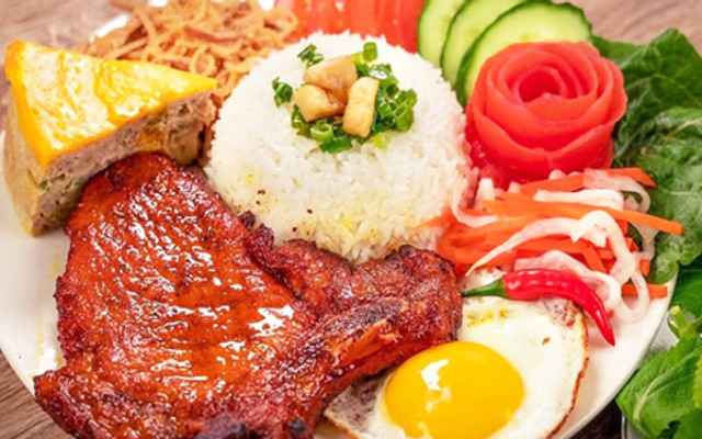 Cơm Tấm Hậu Trần