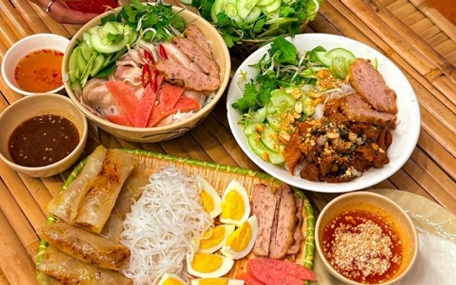 Bún Mắm Nêm - Bà Thơ - Bà Triệu