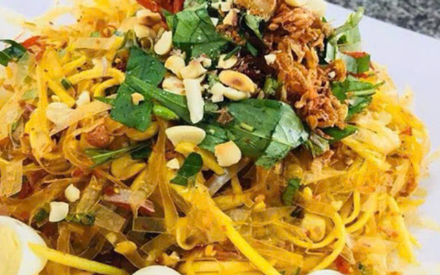 Tiệm Chè Mrs Yeng - Ăn Vặt & Bánh Tráng Trộn - Tam Khương