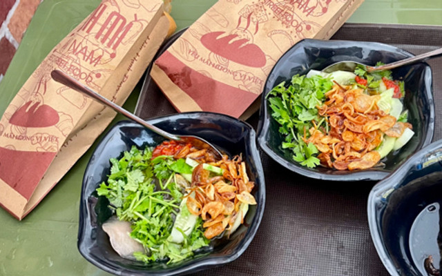 Tố Uyên Quán - Bánh Bèo, Bánh Mì Huế & Chè Tuổi Thơ