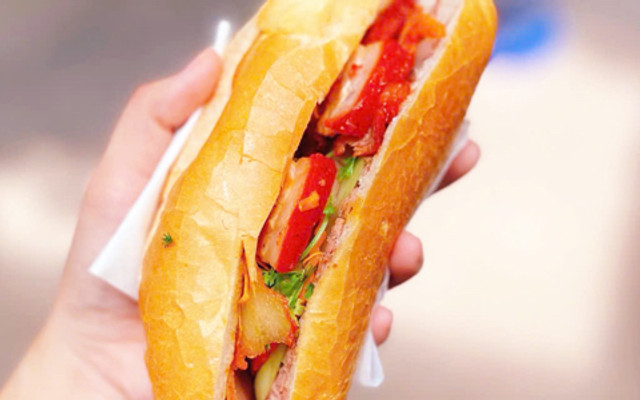 Bánh Mì Bếu - 63B Nguyễn Khuyến