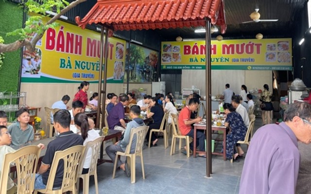Bà Nguyên - Bánh Mướt Gia Truyền